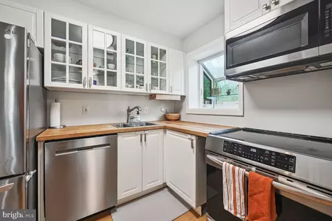 Kitchen - 12613 Farnell Dr, Silver Spring, MD 20906 photo 1 of 2