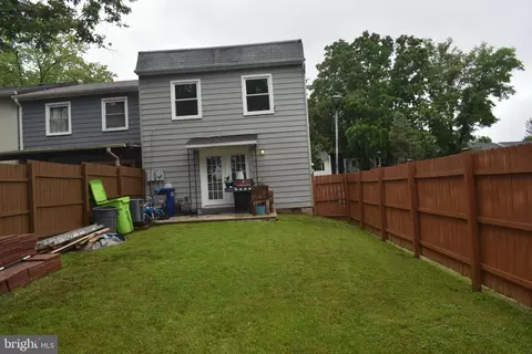 Exterior - 19860 Beatriz Ave, Poolesville, MD 20837 photo 4 of 9