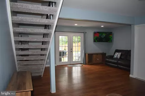 Other - 19860 Beatriz Ave, Poolesville, MD 20837 photo 2 of 9