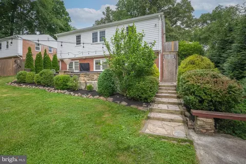 Exterior - 11434 Mapleview Dr, Silver Spring, MD 20902 photo 10 of 10