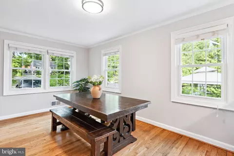 Dining - 11434 Mapleview Dr, Silver Spring, MD 20902 photo 1 of 2