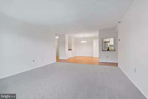 15107 Interlachen Dr #2-623, Silver Spring, MD 20906 photo 14