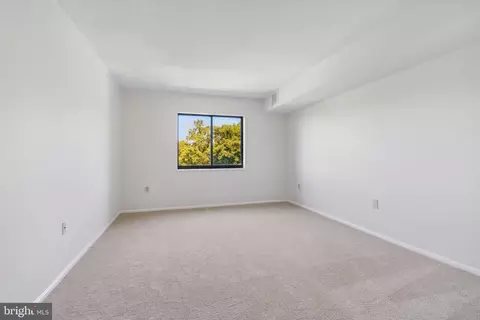 15107 Interlachen Dr #2-623, Silver Spring, MD 20906 photo 19