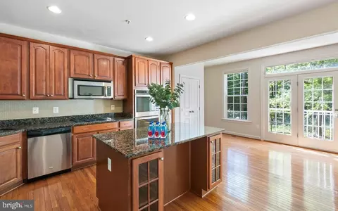 Kitchen - 1751 Chiswick Ct, Silver Spring, MD 20904 photo 1 of 2