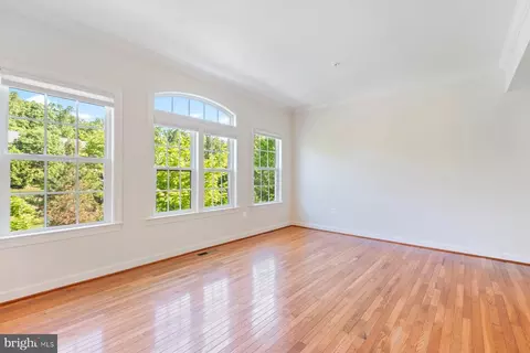 Living - 1751 Chiswick Ct, Silver Spring, MD 20904 photo 2 of 6
