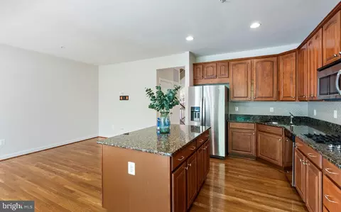 Kitchen - 1751 Chiswick Ct, Silver Spring, MD 20904 photo 2 of 2