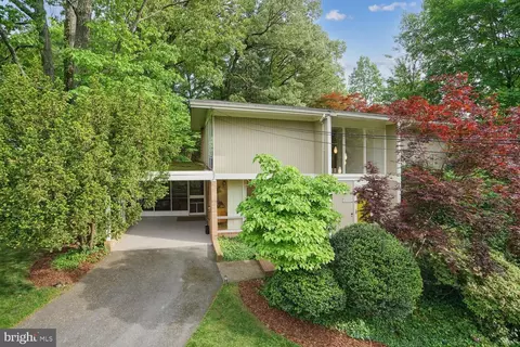 1001 La Grande Rd, Silver Spring, MD 20903