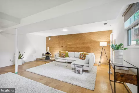 Living - 1001 La Grande Rd, Silver Spring, MD 20903 photo 2 of 3