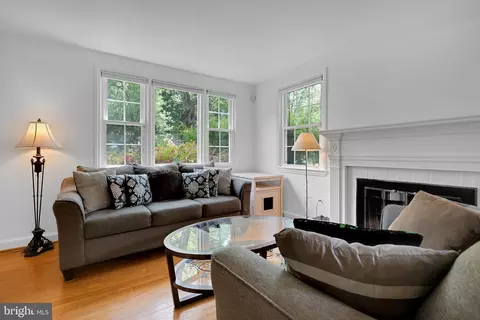 919 Langley Dr, Silver Spring, MD 20901 photo 12