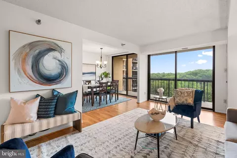 7401 Westlake Ter #1106, Bethesda, MD 20817