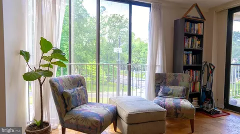 2100 Washington Ave #3-A, Silver Spring, MD 20910 photo 4