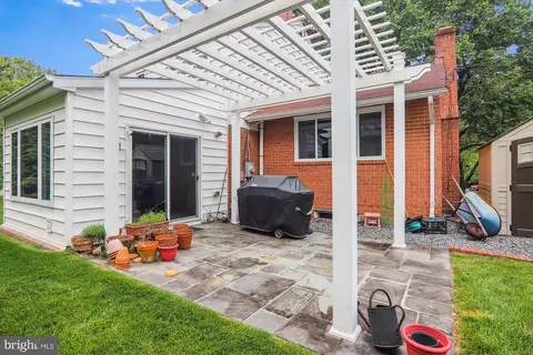 300 Lamberton Dr, Silver Spring, MD 20902 photo 46