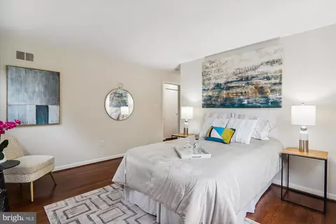 300 Lamberton Dr, Silver Spring, MD 20902 photo 32