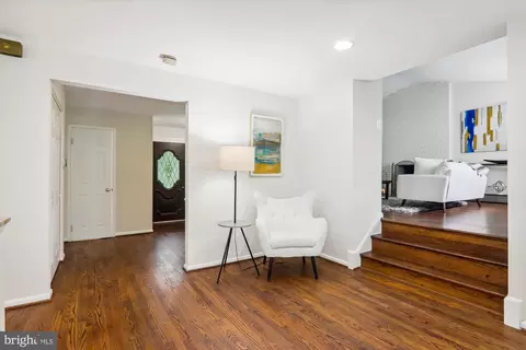300 Lamberton Dr, Silver Spring, MD 20902 photo 18
