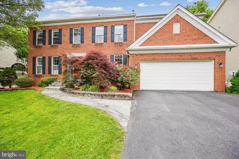 17804 Cricket Hill Dr, Germantown, MD 20874