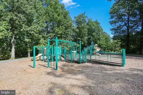 Other - 924 Pointer Ridge Dr, Gaithersburg, MD 20878 photo 25 of 25