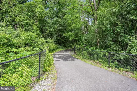 Other - 924 Pointer Ridge Dr, Gaithersburg, MD 20878 photo 23 of 25