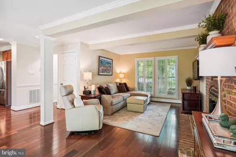 Other - 924 Pointer Ridge Dr, Gaithersburg, MD 20878 photo 2 of 25