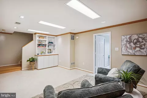 Other - 924 Pointer Ridge Dr, Gaithersburg, MD 20878 photo 13 of 25