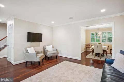Other - 924 Pointer Ridge Dr, Gaithersburg, MD 20878 photo 1 of 25