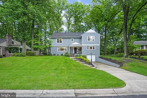 10301 Lariston Ln, Silver Spring, MD 20903 photo 3