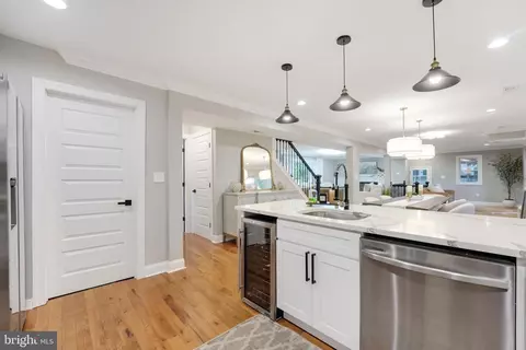 10301 Lariston Ln, Silver Spring, MD 20903 photo 21