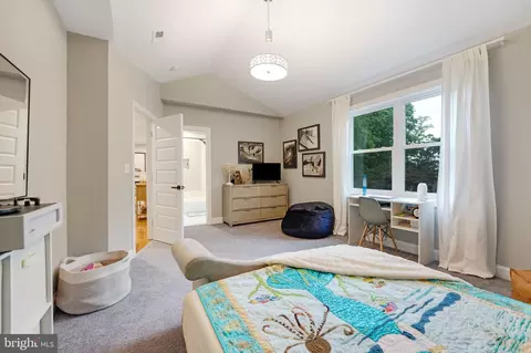 10301 Lariston Ln, Silver Spring, MD 20903 photo 42