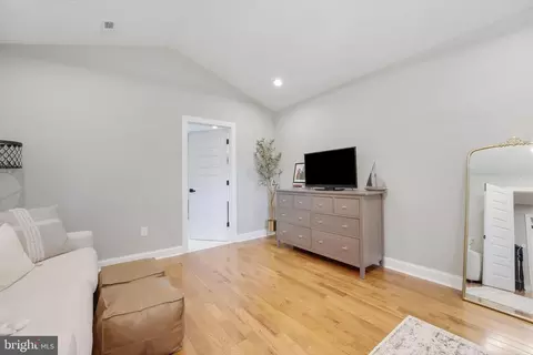 10301 Lariston Ln, Silver Spring, MD 20903 photo 29