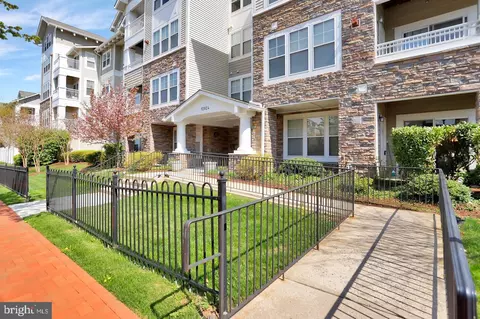 12824 Clarksburg Square Rd #105, Clarksburg, MD 20871