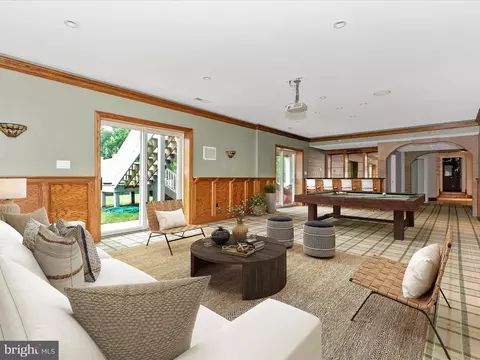 Living - 17400 Ryefield Ct, Dickerson, MD 20842 photo 7 of 7