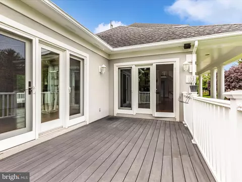 Exterior - 17400 Ryefield Ct, Dickerson, MD 20842 photo 11 of 16