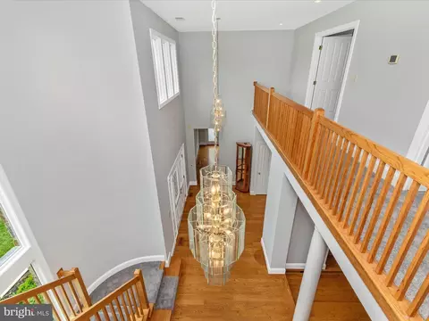 Entry Way - 17400 Ryefield Ct, Dickerson, MD 20842 photo 2 of 3