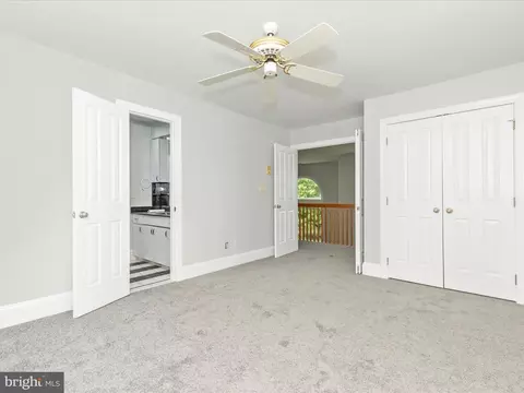 Bedroom - 17400 Ryefield Ct, Dickerson, MD 20842 photo 6 of 7