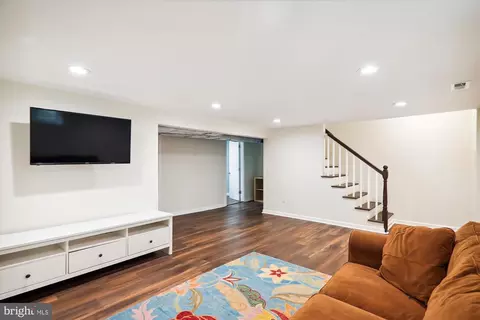 Living - 12 E Granville Dr, Silver Spring, MD 20901 photo 4 of 5