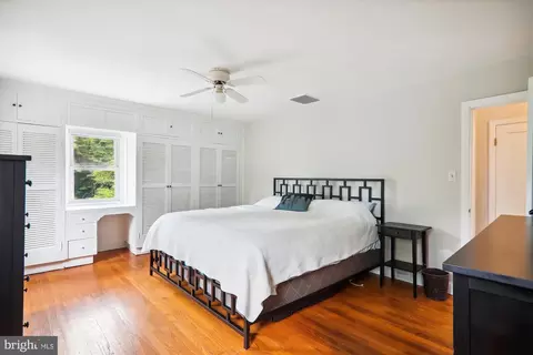 Bedroom - 12 E Granville Dr, Silver Spring, MD 20901 photo 7 of 9
