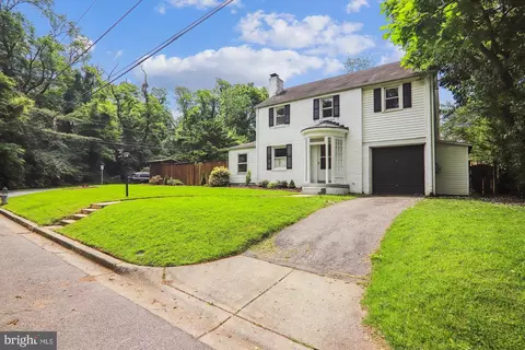 Exterior - 12 E Granville Dr, Silver Spring, MD 20901 photo 3 of 12