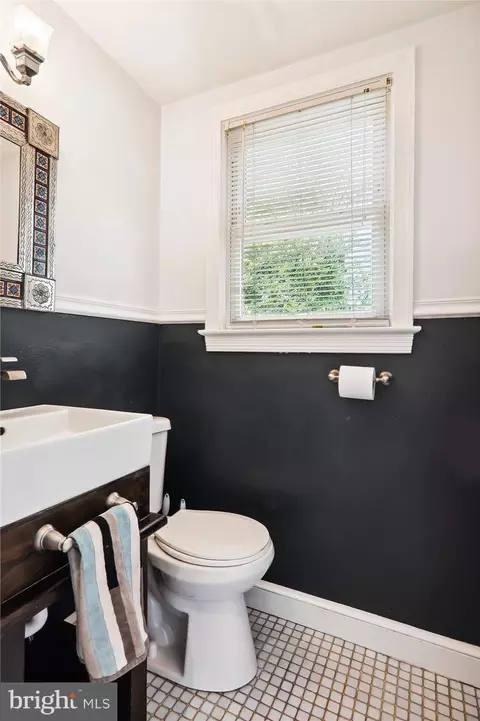 Bath - 12 E Granville Dr, Silver Spring, MD 20901 photo 1 of 2
