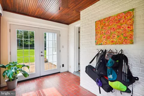 Entry Way - 12 E Granville Dr, Silver Spring, MD 20901 photo 2 of 2