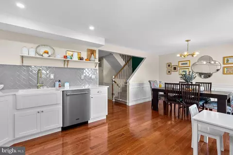 19622 Framingham Dr, Gaithersburg, MD 20879
