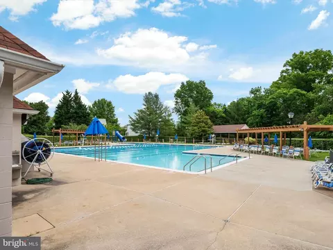 Exterior - 17335 Buehler Rd, Olney, MD 20832 photo 15 of 16