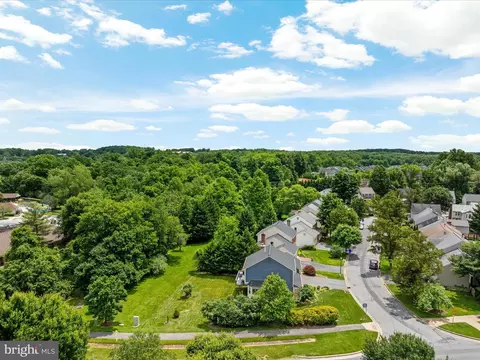 View/Area - 17335 Buehler Rd, Olney, MD 20832 photo 9 of 13