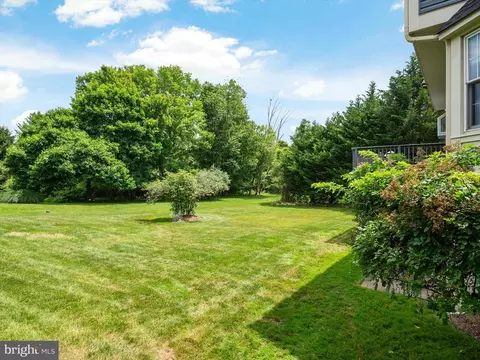 Exterior - 17335 Buehler Rd, Olney, MD 20832 photo 13 of 16