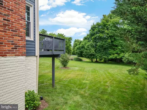 Exterior - 17335 Buehler Rd, Olney, MD 20832 photo 11 of 16