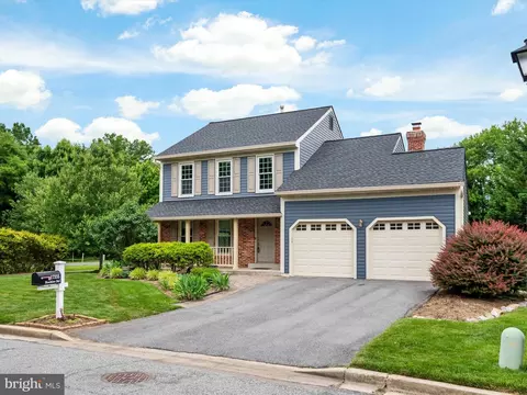 Exterior - 17335 Buehler Rd, Olney, MD 20832 photo 4 of 16