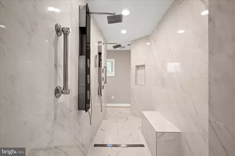 Entry Way - 2108 Sahalea Ter, Silver Spring, MD 20905 photo 12 of 12