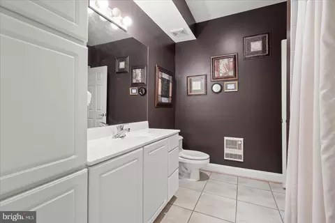 Bath - 2108 Sahalea Ter, Silver Spring, MD 20905 photo 7 of 12