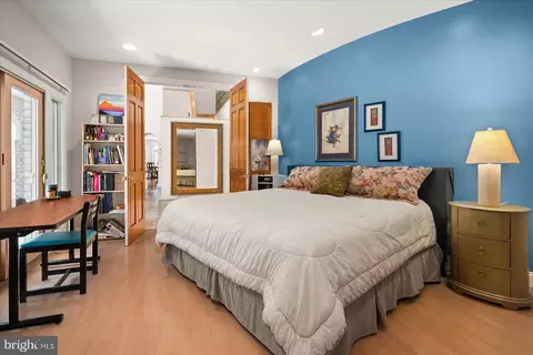 Bedroom - 2108 Sahalea Ter, Silver Spring, MD 20905 photo 2 of 8