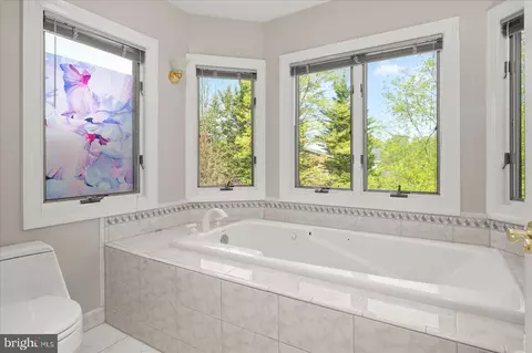 Bath - 2108 Sahalea Ter, Silver Spring, MD 20905 photo 10 of 12