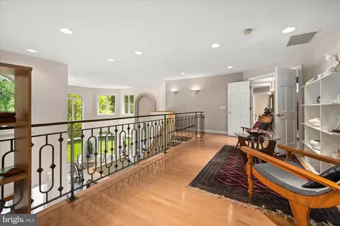 Entry Way - 2108 Sahalea Ter, Silver Spring, MD 20905 photo 11 of 12