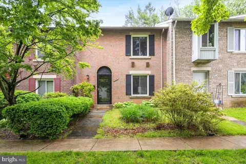 9620 Marston Ln, Montgomery Village, MD 20886